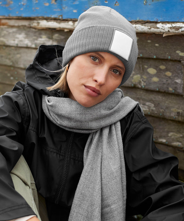 Appliqué patch beanie